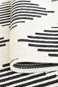 Phoenix Black White Rug 20471-963