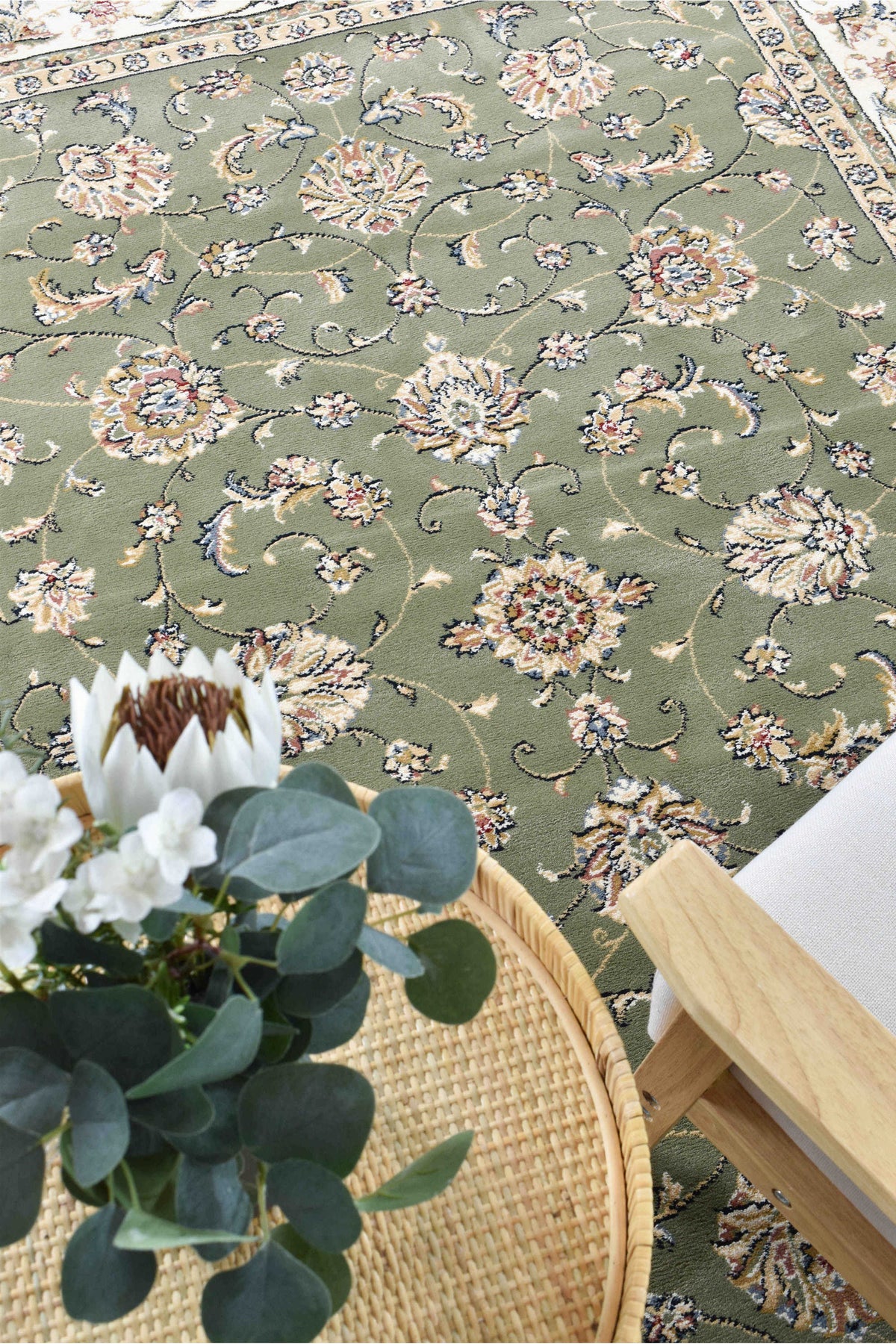 Leonardo Green Rug 55368 4464