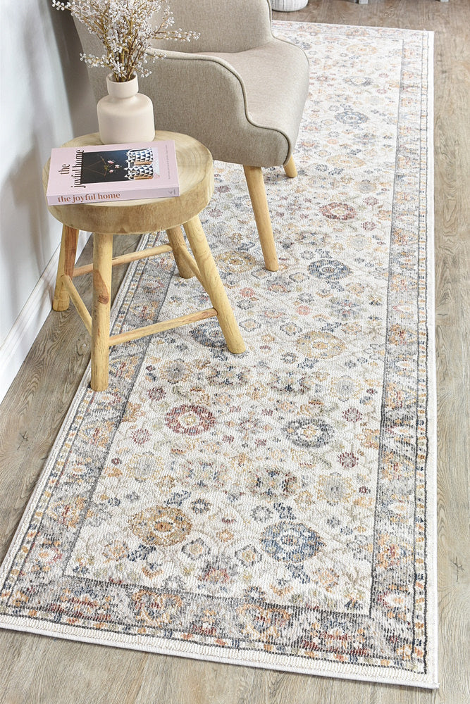 Amara Cream Rug 0A156A