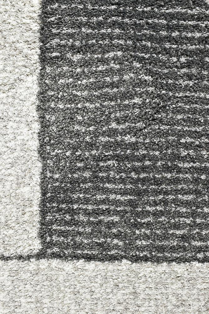 Mishka Berber Silver Rug 63251-670
