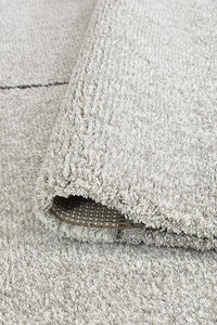 Mishka Berber Silver Rug 63251-670