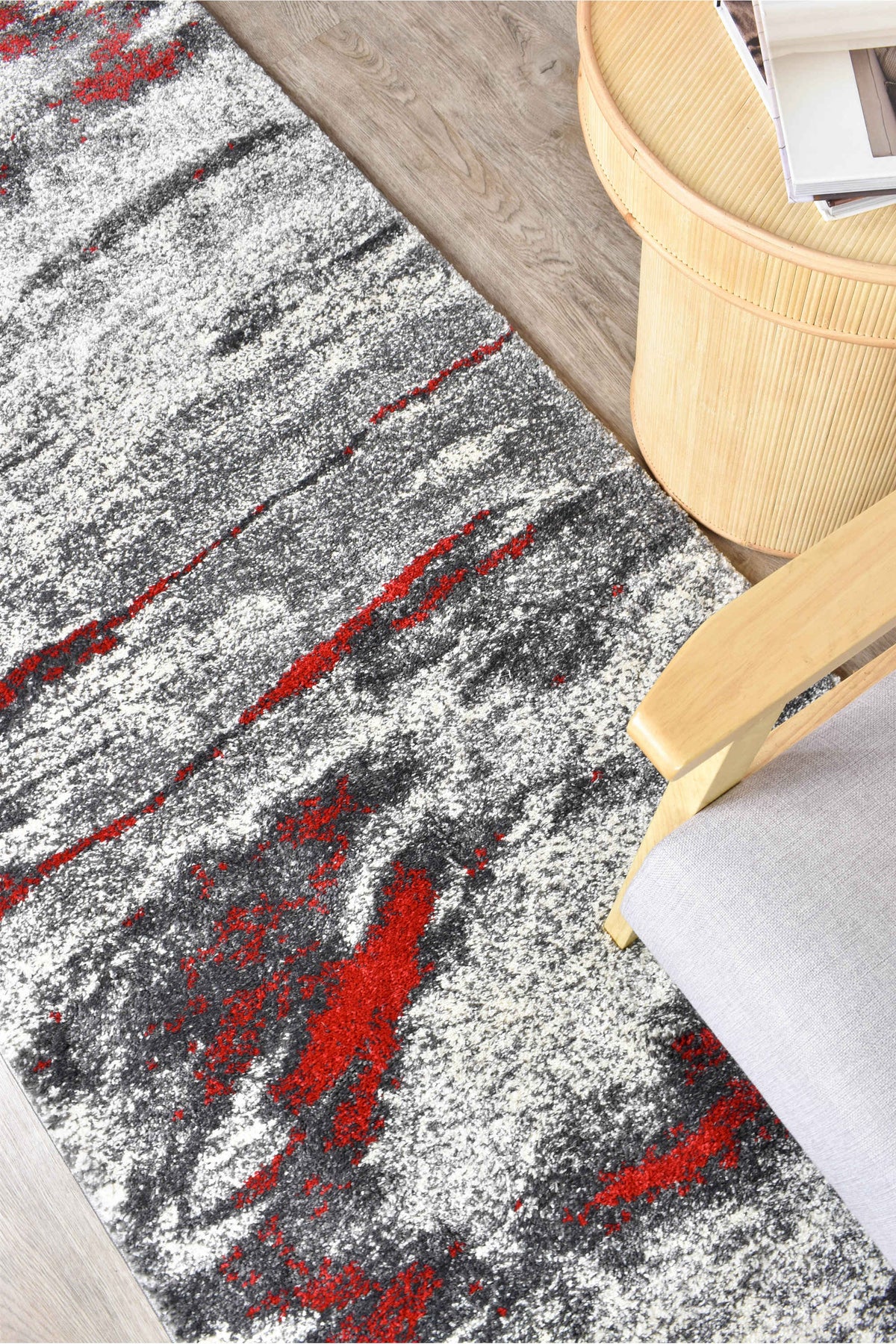 Lagos 176 Grey Red Rug