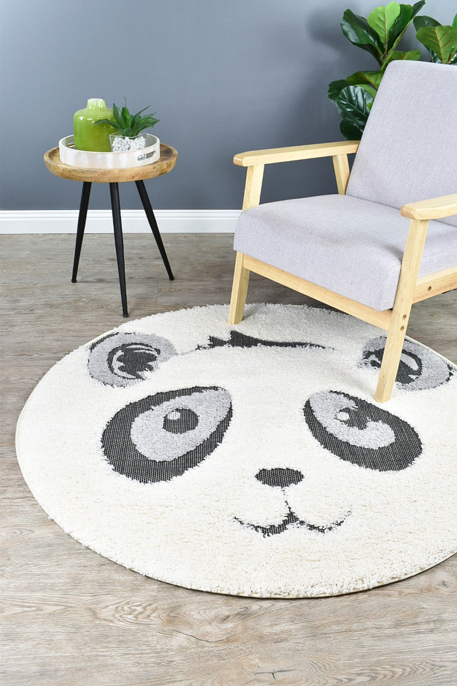 Playful Panda 522